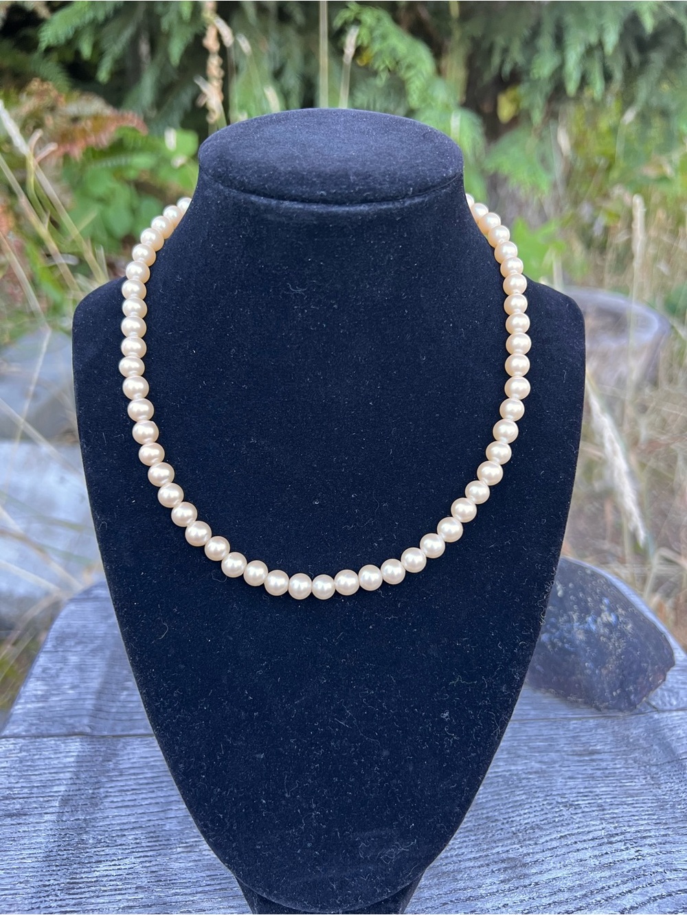 Classic Cream Pearl Necklace - Elegant Strand